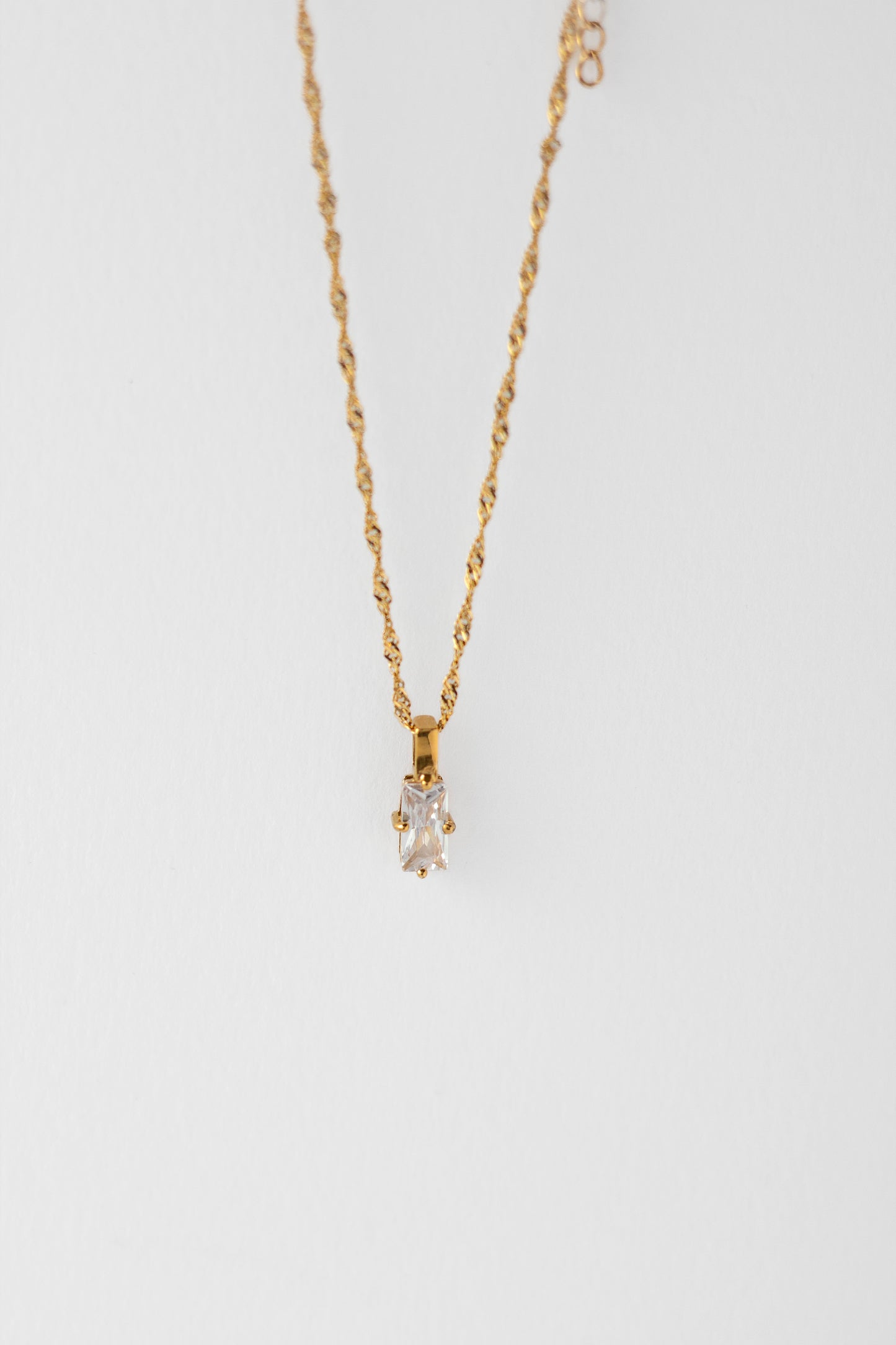 Lucent necklace, 18k Gold-plated
