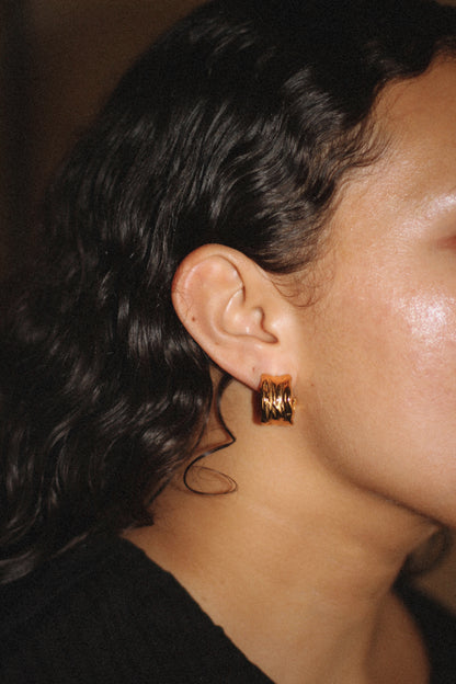 Husk earring, 18k Gold-plated
