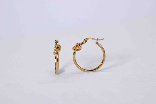 Knot earring, 18k Gold-plated