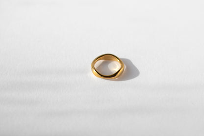 Pebble ring,  18k Gold-plated