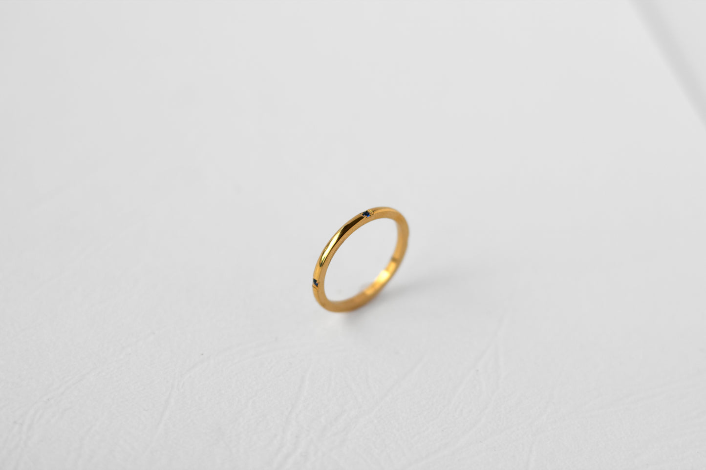 Sprig ring, 18k Gold-plated with Blue stone