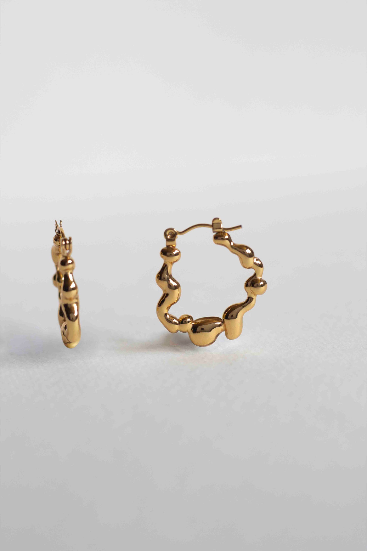 Ripple earring, 18k Gold-plated