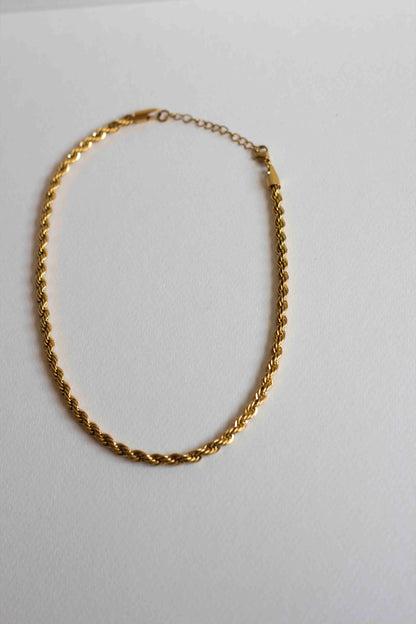 Maea bold necklace, 18k Gold-plated