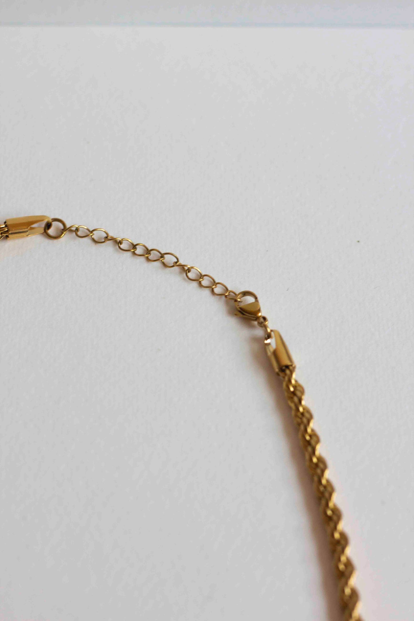 Maea bold necklace, 18k Gold-plated