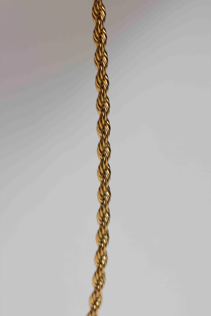 Maea bold necklace, 18k Gold-plated